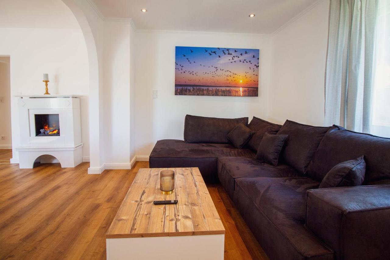 Wolke 7 - Sonne Apartment Greetsiel Exterior photo
